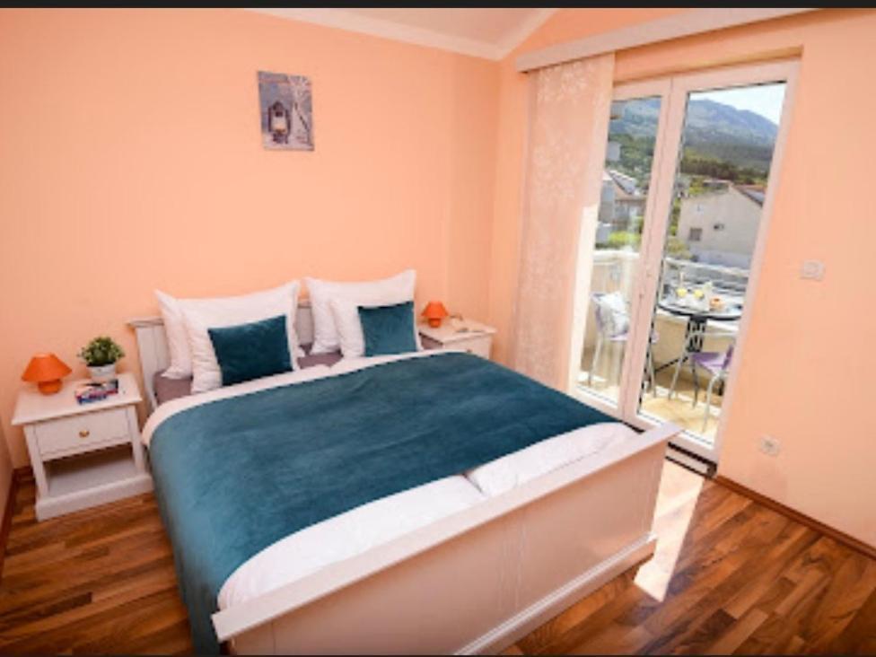 Apartmani Dubrava Podstrana Exterior foto