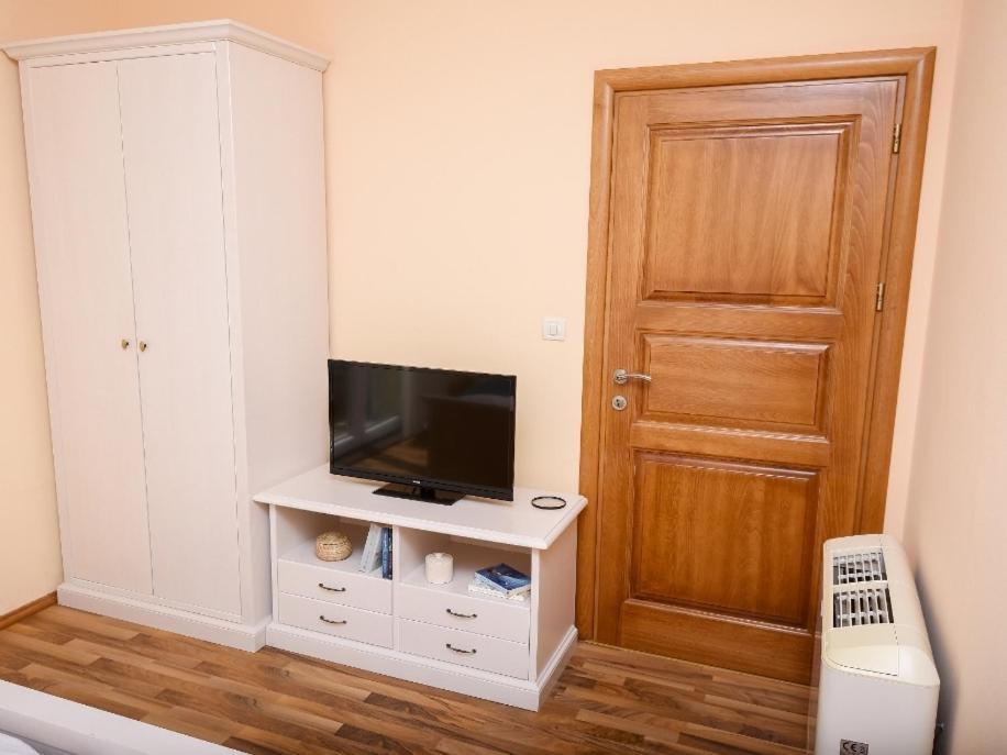 Apartmani Dubrava Podstrana Exterior foto