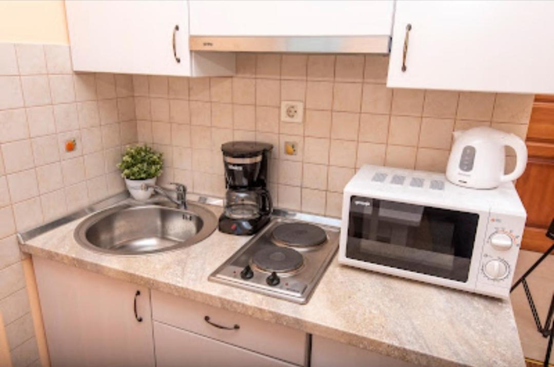 Apartmani Dubrava Podstrana Exterior foto