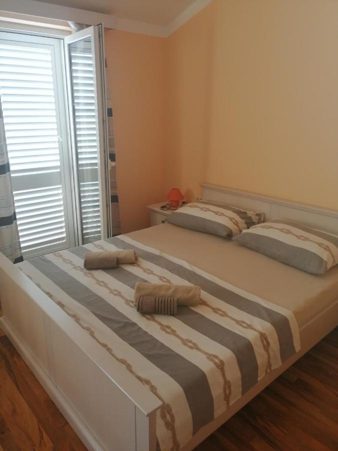 Apartmani Dubrava Podstrana Exterior foto