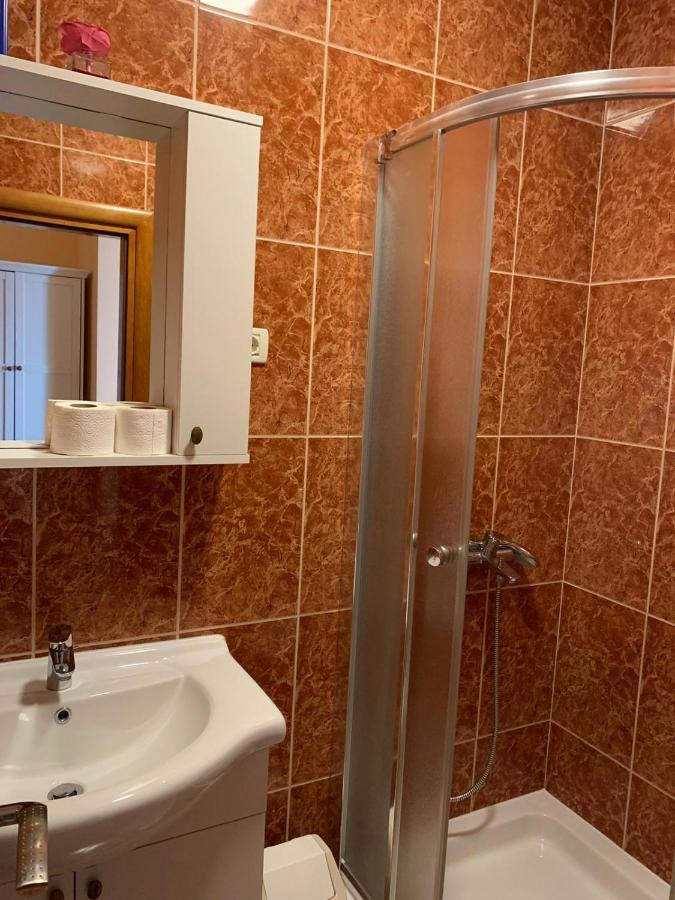 Apartmani Dubrava Podstrana Exterior foto