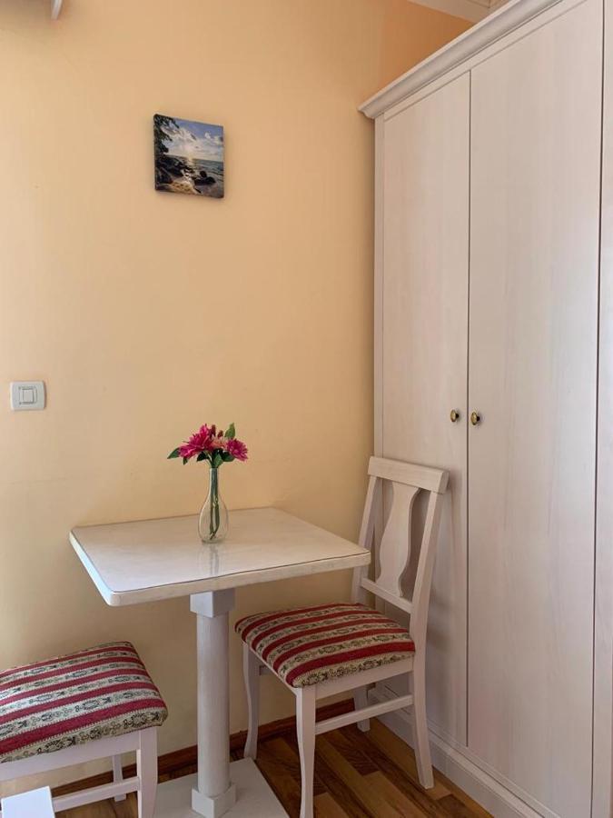 Apartmani Dubrava Podstrana Exterior foto